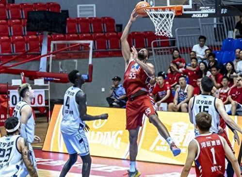 篮球爆料朱芳雨杜锋视频,朱芳雨杜锋同框，揭秘幕后故事与精彩瞬间  第2张